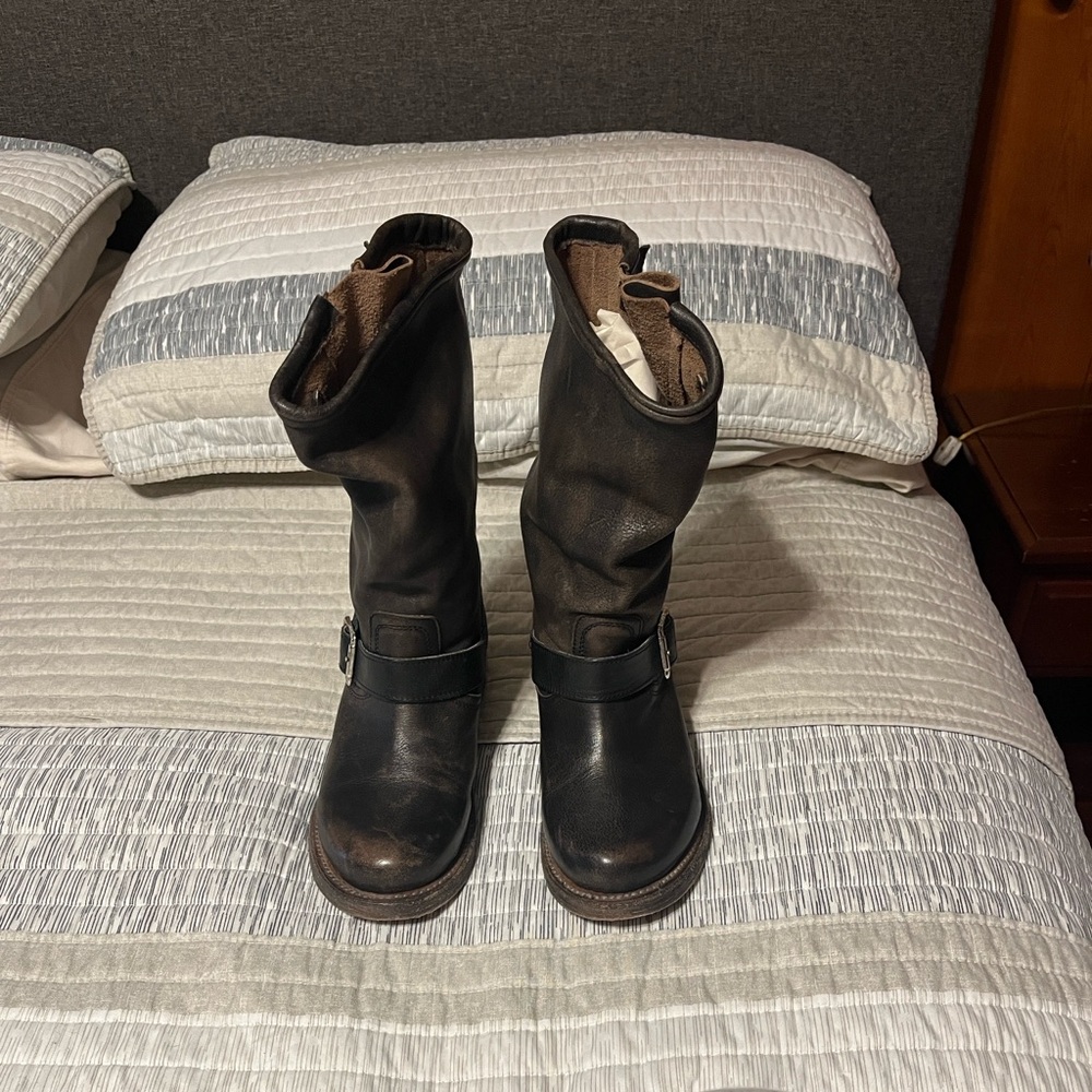 Women’s freebird boots